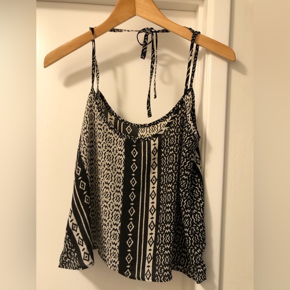 Forever 21 Tops - Forever21 Tank Top
